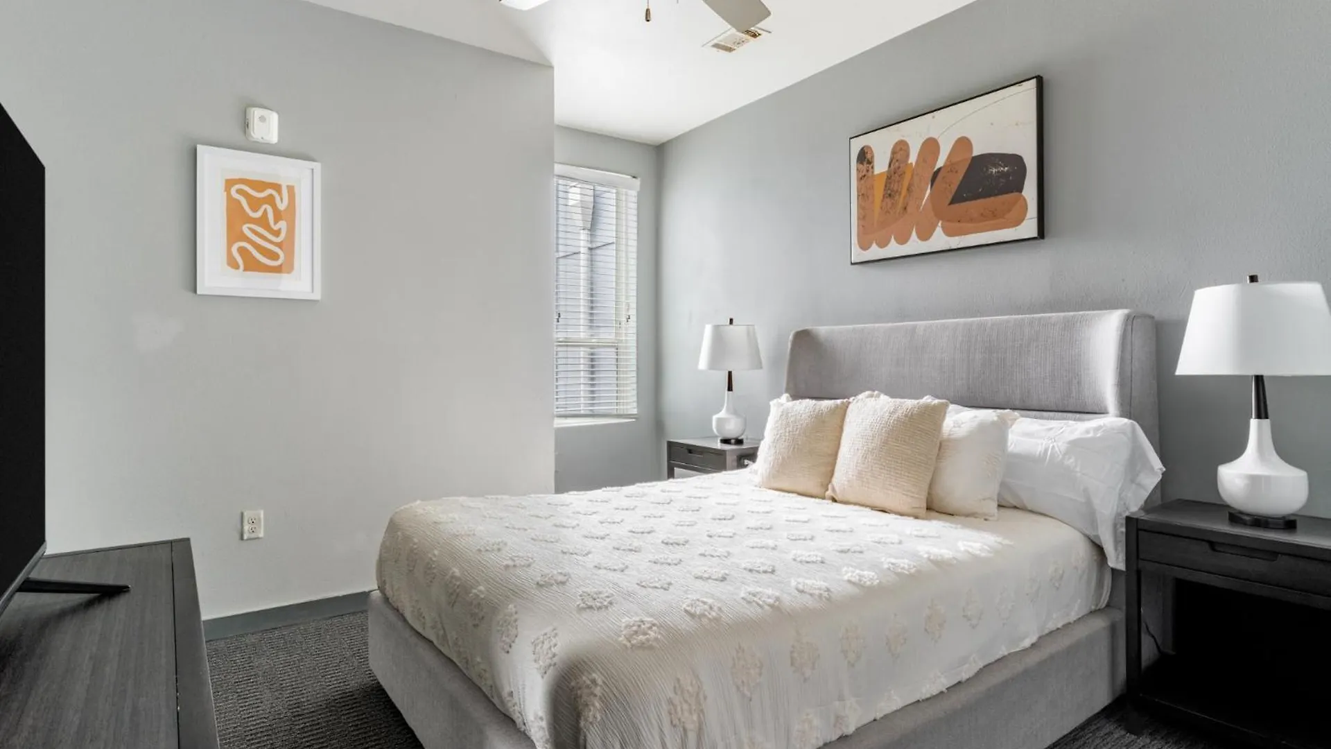 East Memphis University District Apartments By Barsala 0*,